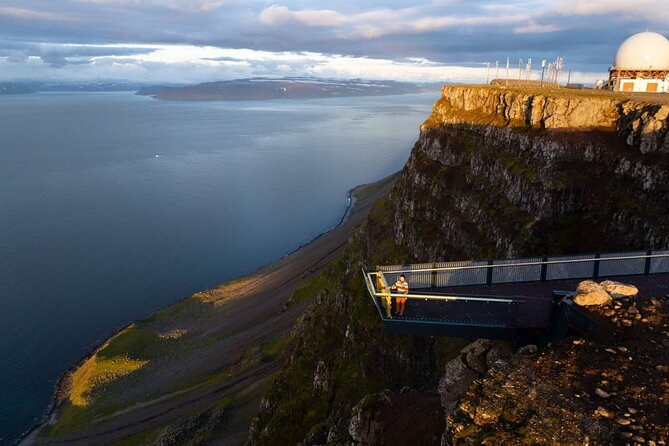2 Hour Tour to Bolafjall View Platform - Who Should Consider This Tour?
