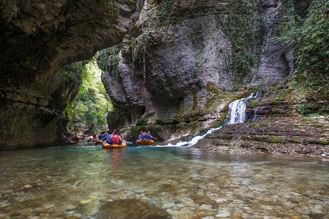 4 days tour from Batumi to the far east - Transportation and Practicalities