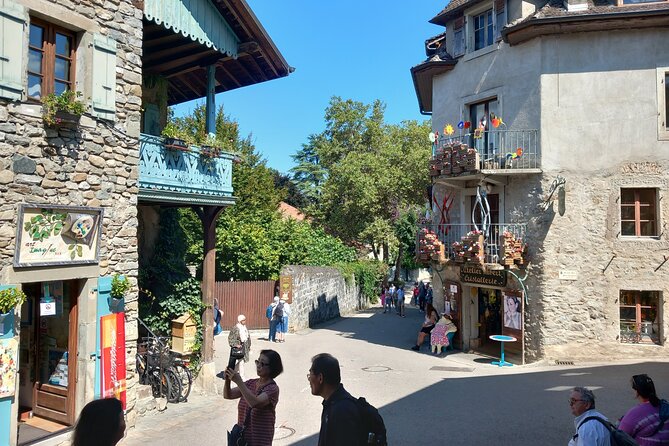 4 Hour Private Tour of the Medieval Town of Yvoire near Geneva - Frequently Asked Questions