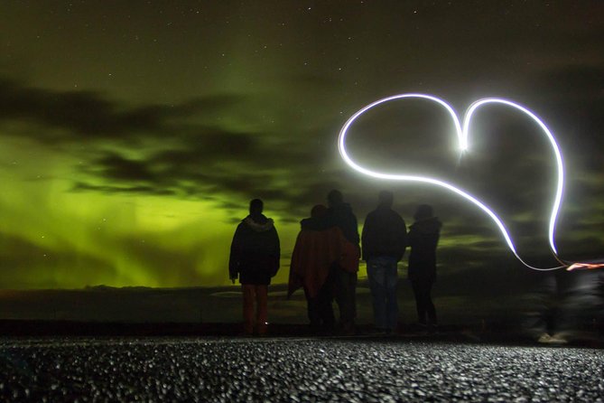 4 Hours Northern Lights Private Luxury Tour - An In-Depth Look at the 4 Hours Northern Lights Private Luxury Tour