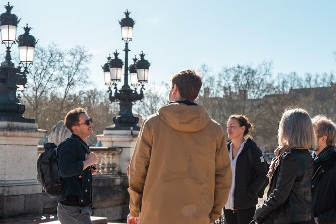 Afternoon Food Tour in Bordeaux : Local delicacies - The Value and Practicality