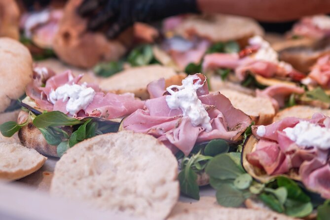 Aperitif on a bus tour around the city of Palermo - Who Will Love This Tour?