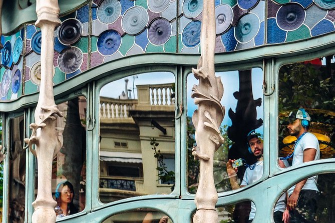Architectural Barcelona: Private Tour with a Local Expert - Who Is This Tour Best For?