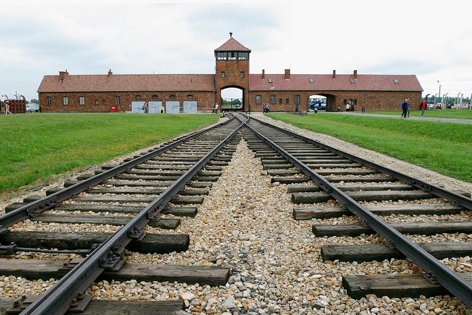 Auschwitz-Birkenau and Wieliczka Salt Mine Day Tour from Krakow with private car - Why This Tour Offers Great Value