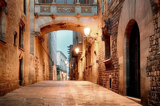 Barcelonas Shadows: A Tour of Mystery and History - A Detailed Breakdown of the Itinerary