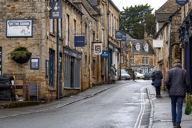 Bath and Cotswold Village Private Car Tour from London - Why Travelers Rate This Tour Highly