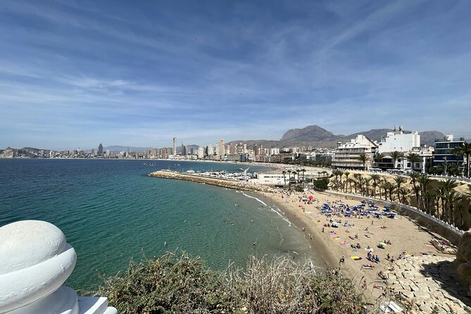 Benidorm Old Town and Beaches Tour and Exploration Game - The Itinerary: Highlights and Hidden Gems