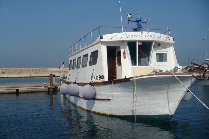Boat tour of the island of Ischia with lunch and bath - An In-Depth Look at the Itinerary