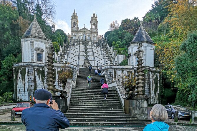 Braga and Guimarães Private Tour with Lunch - The Experience You Can Expect