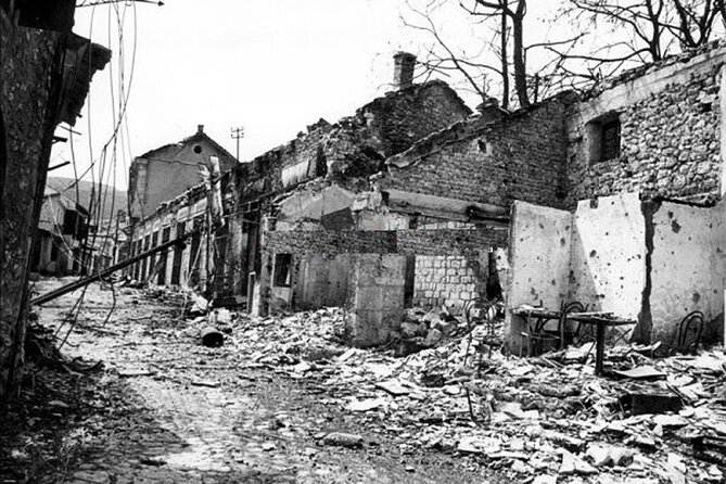 Break-up of Yugoslavia & The War in Mostar: Life Under Siege - What to Expect from This Experience