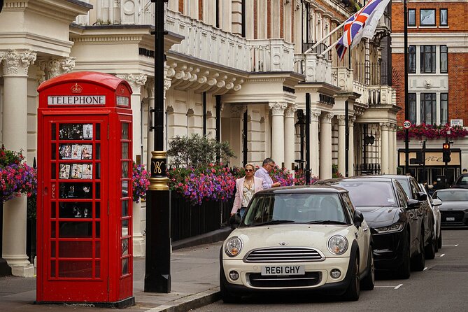 Bridgerton Tour in London - Exploring Mayfair: Markets, Squares, and Society