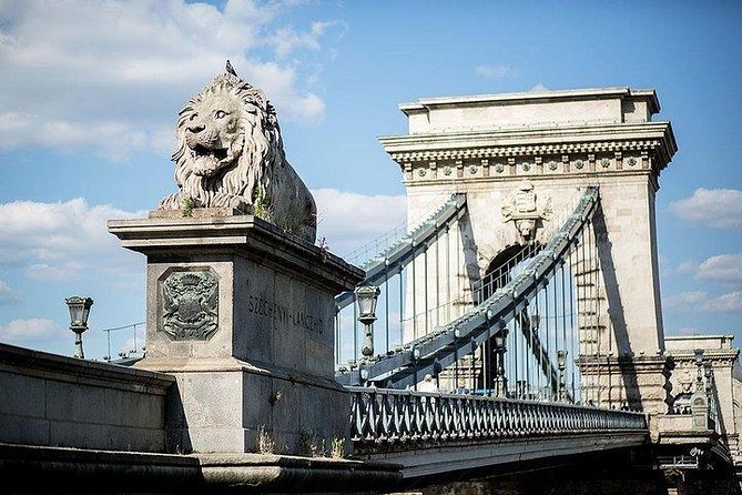 Budapest PRIVATE city tour and FOOD TOUR in Central Market Hall - Who Is It Best For?