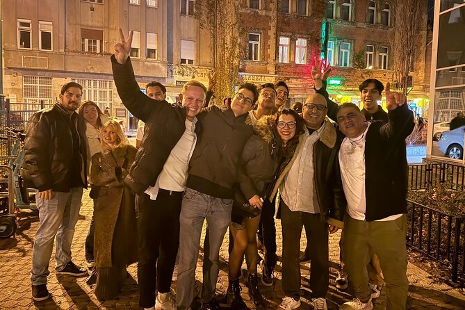 Budapest PubCrawl- VIP ENTRY - Free Shots- Unlimited Drinks-Games - An In-Depth Look at the Budapest PubCrawl Experience