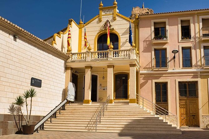 Canelobre Caves and Busot Tour with Transfer from Alicante - Who Will Love This Tour?