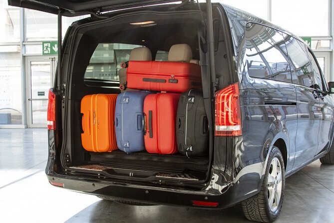 Departure by MiniVan from Rome City to Rome Fiumicino airport FCO - What to Expect at the Pickup