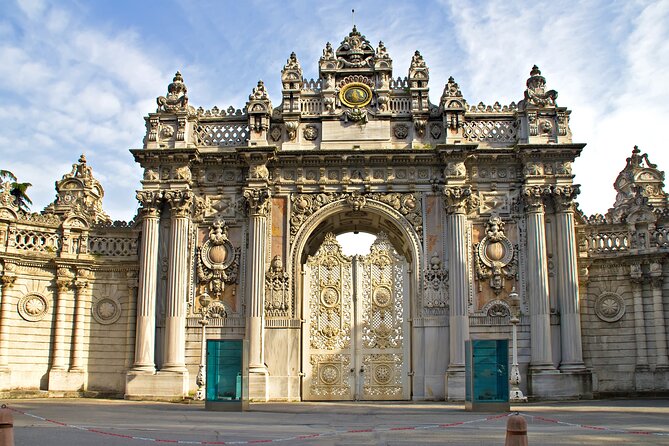 Dolmabahce Palace Skip the Ticket Line Entry with Audio Guide - Who Should Consider This Tour?