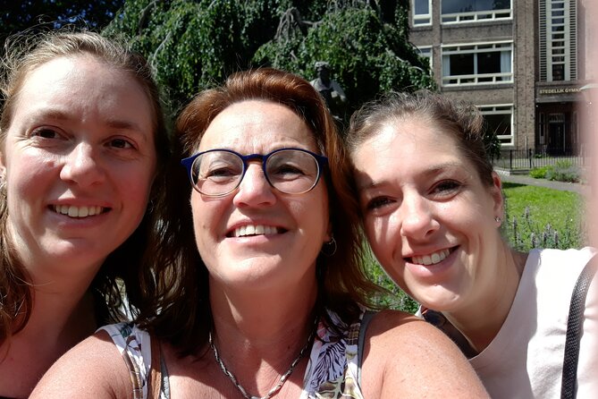 e-Scavenger hunt Schiedam: Explore the city at your own pace - Why Choose a Self-Guided City Game?