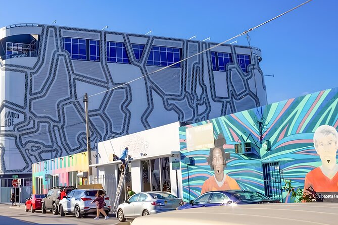 Explore in the Vibrant Art Scene of Wynwood Art Private Tour - Detailed Breakdown of the Itinerary
