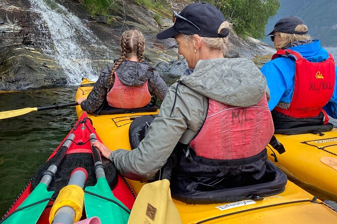Fjord paddle in Hellesylt - Half Day Kayaking Tour - What’s Included and What to Bring