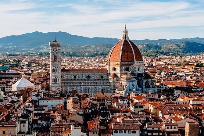 Florence Golf Cart private City tour Center & Michelangelo square - What Does the Price Cover?