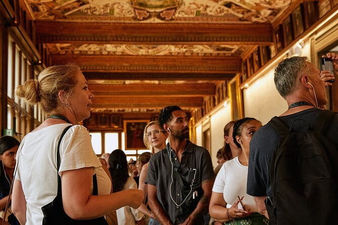 Florence Super Saver Skip-the-Line Accademia Gallery with Uffizi - Uffizi Gallery: Masterpieces of the Renaissance