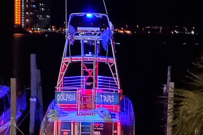 Frisky Mermaid Fireworks Cruise Up to 49 Pax - Who Would Love This Tour?