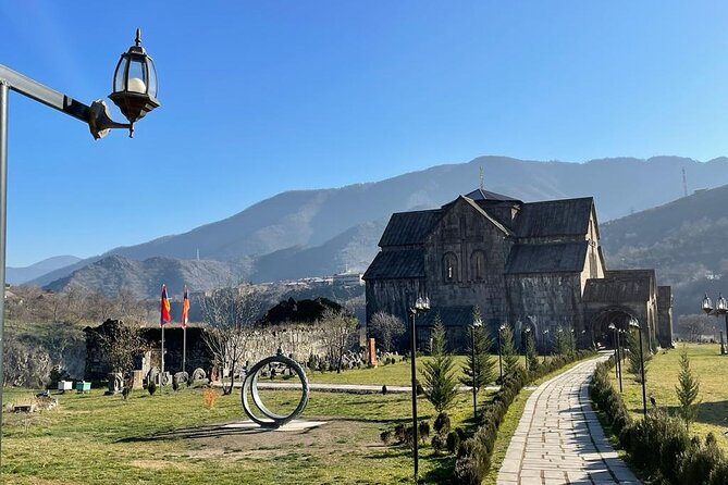 Full Day Guided Tour from Yerevan to Tbilisi with Homemade Lunch - What’s Included and What to Keep in Mind