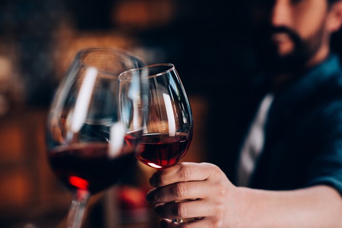 Fun Wine Tasting with the most italian Sommelier in Milan - What Makes This Tour Stand Out?