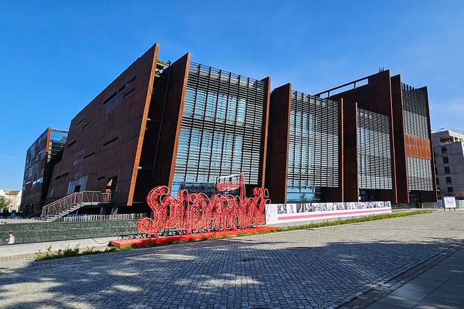 Gdansk European Solidarity Centre Guided Tour - FAQ Section