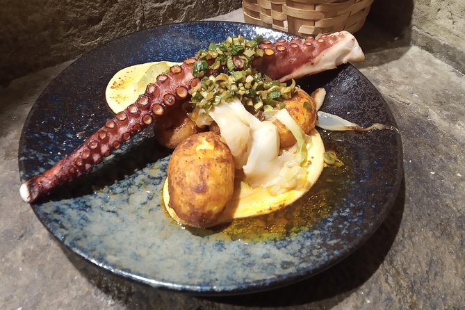 Get lost in the last classic pintxo taverns - FAQs