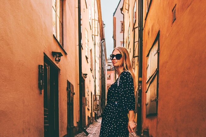 Ghosts of Stockholm: A Guided Tour of Horror and Dark Folklore - The Grim Legends of Logårdstrappan and Kungsträdgården