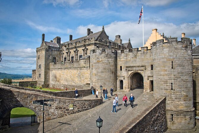 Glasgow; Stirling & Loch Lomond Private Tour - Transportation and Group Size