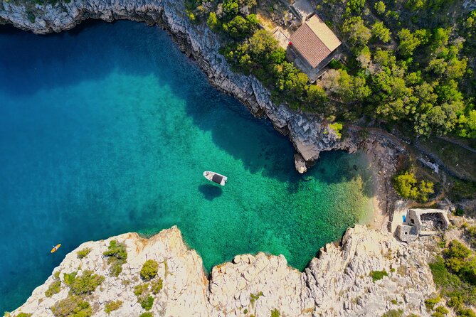 Group Speedboat Tour from Makarska: 3 Islands - Exploring the Itinerary in Detail