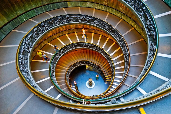 Guided Tour of Vatican Museums and Sistine Chapel - The Vatican Museums: An Artistic Treasure Trove