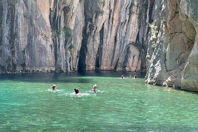 Hiking in Montanejos and swim in Thermal Springs - OFFICIAL GUIDE - What’s Included and What to Consider  