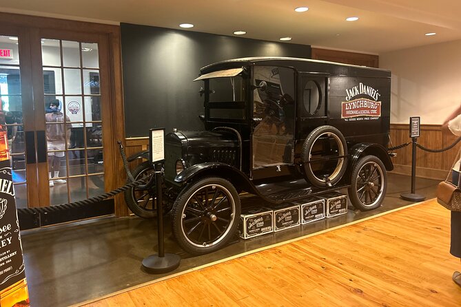 Jack Daniels Private Distillery and Dine Tour from Nashville - What Makes This Tour Stand Out?