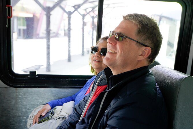 Juneau Highlights and Mendenhall Glacier Tour - Alaska State Capitol