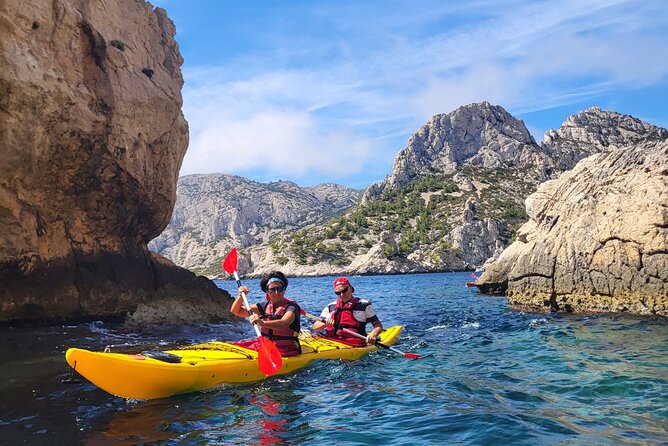 Kayak guided tour with a Local, Cassis Calanques National park - Whats Included & Whats Not
