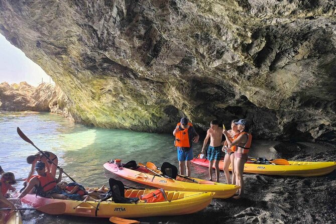 Kayak Tour with Snorkeling and Picnic - What to Expect: The Itinerary