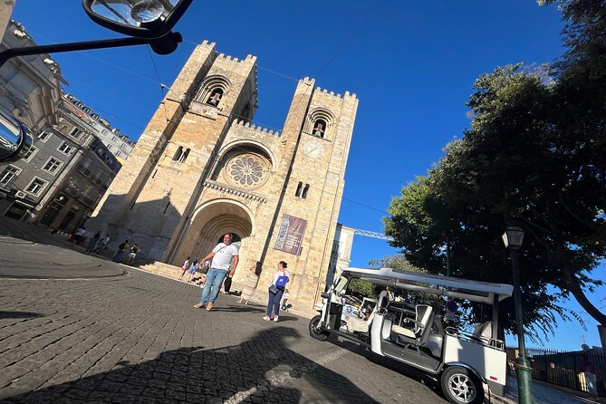 Lisbon 1h30 Tuk-Tuk Tour: The best way to visit the city - Detailed Breakdown of the Itinerary