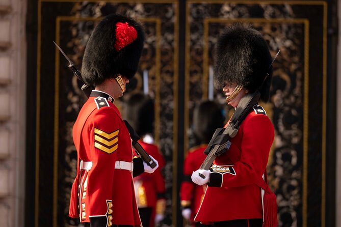 London Essential 2 hour introductory Walking Tour With a Londoner - Practical Details and Tips