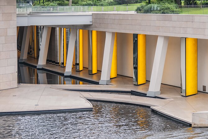 Louis Vuitton Foundation Exterior Walking Tour and Premium Entry - The Value of This Experience