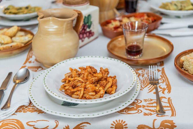 Lucca Walking Tour & Traditional Cooking Class with Wine - Final Thoughts