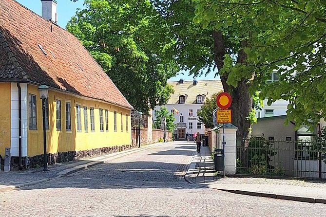 Lund's Medieval and Modern History: A Self-Guided Audio Tour - Practical Details and Tips