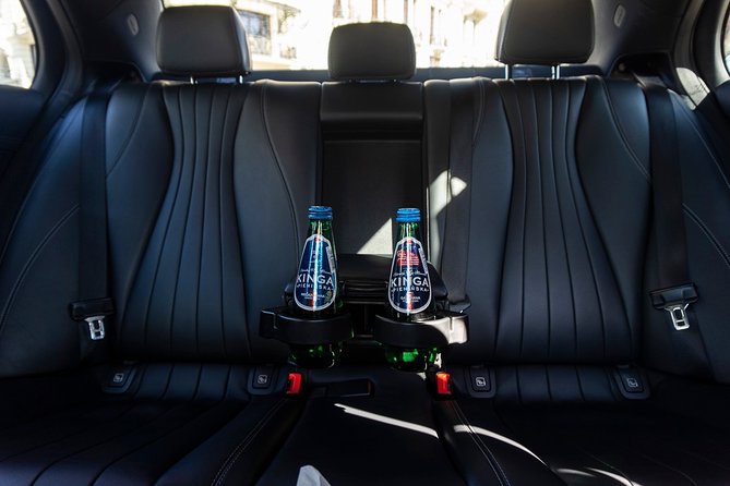 Luxury transport from/to Warsaw - Vienna / International Airport by private car - The Value Proposition