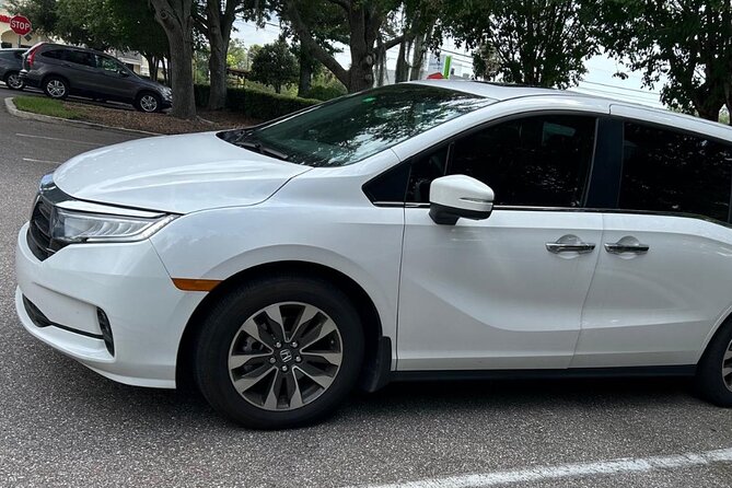 MCO to Orlando: Airport Transfers to/ from Disney and Universal - Why This Transfer Service Works Well