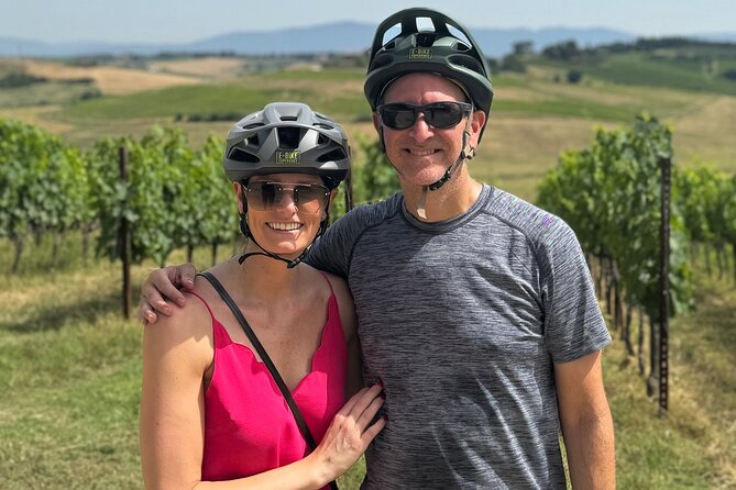 MONTALCINO Essence: Your PRIVAT E-Bike Experience, Top Quality! - The Winery & Tasting Experience