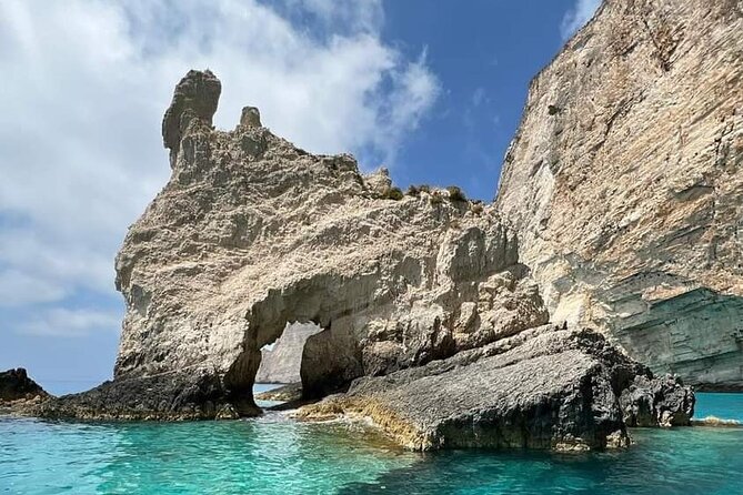Navagio Bay White Beach West Coast Porto Vromi Anafonitria - Comfort, Cost, and Practicalities