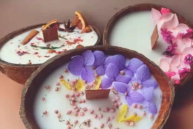 Paris 1e: Botanical scented Candle Making Workshop - Discovering Candle Making with Kimiko in Paris