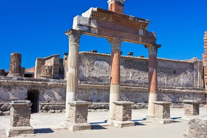Pompeii and Herculaneum tour with lunch from Sorrento - Practical Details and Tips